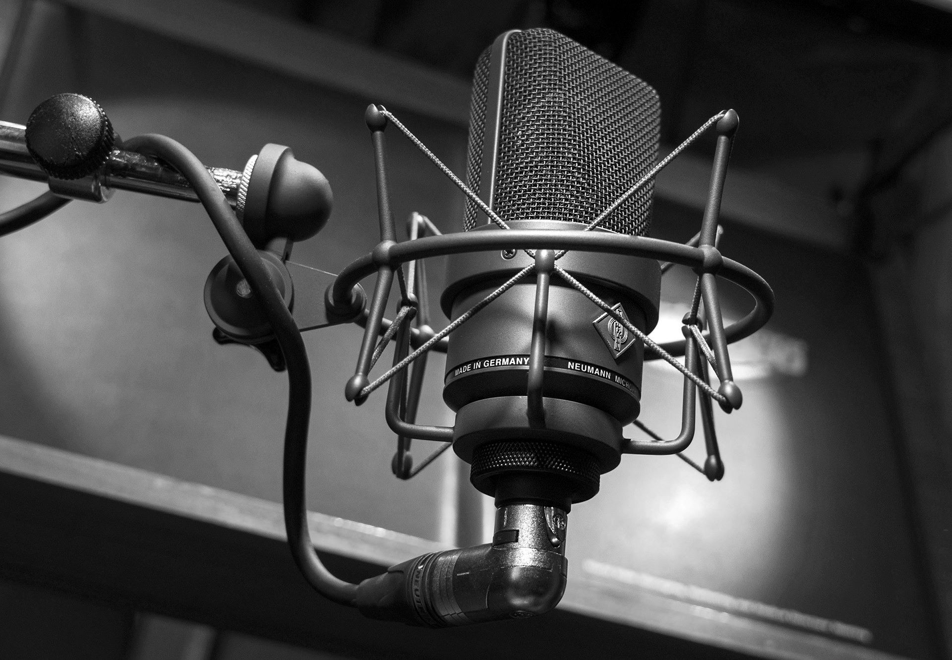 Neumann microphone in Dictum recording studio